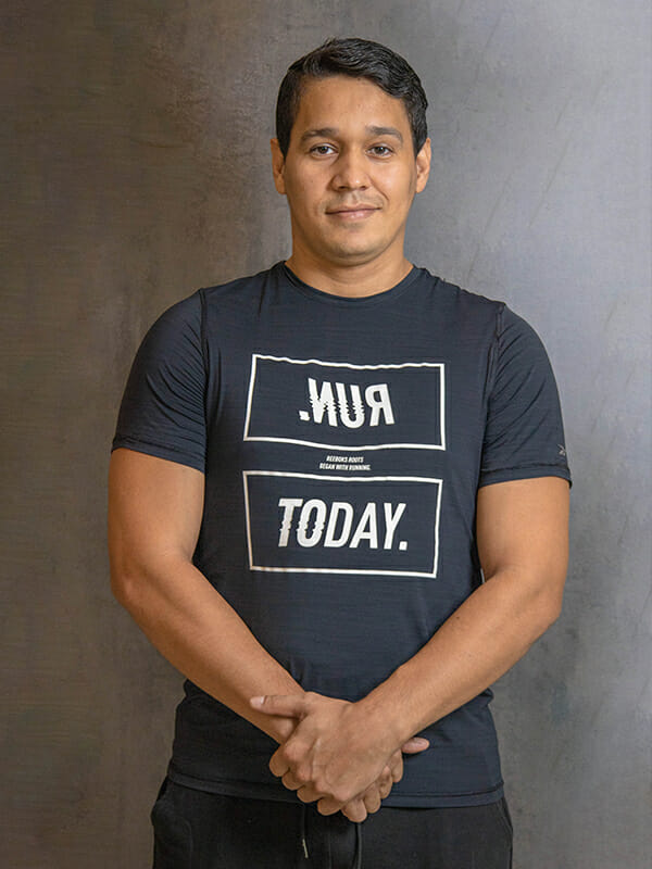 Dr. Javier Acuña